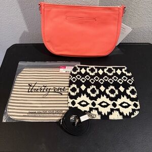 Thirty-One Studio Classic in Coral Pebble w/ Adj Shoulder Strap + Two Flaps NWT